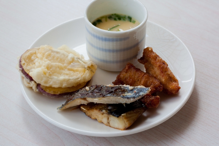 【食記。美食】東京 五反田 長輩喜愛 中華料理及季節生魚片吃到飽 Sono 園 Buffet