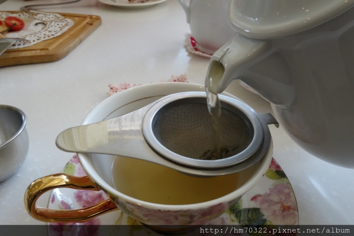 『新北食記』-板橋民生路二段．Oyami Cafe /  板橋美食 / 下午茶 / 義大利麵  / 鬆餅 / 捷運 / 新埔站