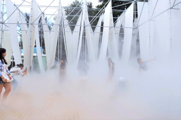 【台北圓山站 | 展覽】如夢似幻的純白氤氳空間♢供霧所 Mist Encounter
