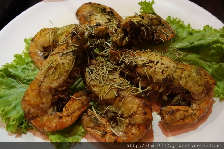『桃園食記』-桃園經國路．活跳跳活蝦餐廳 / 活蝦料理 / 海鮮餐廳 / 宵夜小酌 / 二次到訪