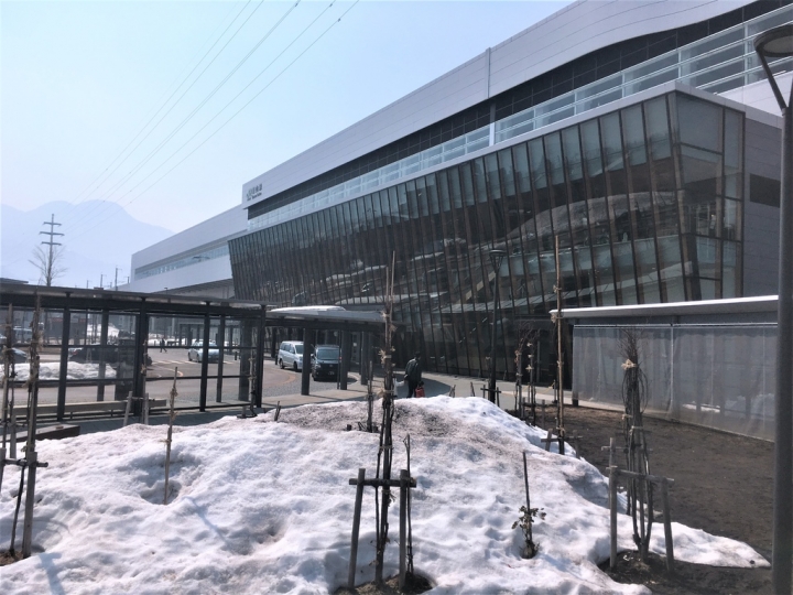 ＜日本＞2017全家人的日本行DAY3~(PART I)野澤溫泉泡腳吃包子