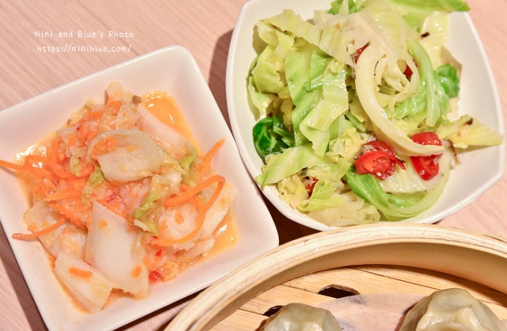 【台中大遠百】朱記餡餅粥 台中店，招牌爆漿餡餅、捲餅、小米粥、蒸餃等北方麵食，還有台中限定餐點，大遠百美食街餐廳推薦