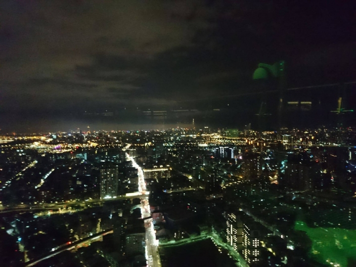 〔食記〕新北板橋-MEGA 49 ASIA亞洲料理及酒廊