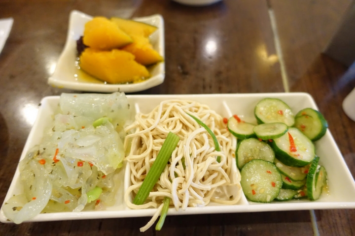 【食記】捷運忠孝復興站/SOGO復興館。點水樓~下午茶吃到飽