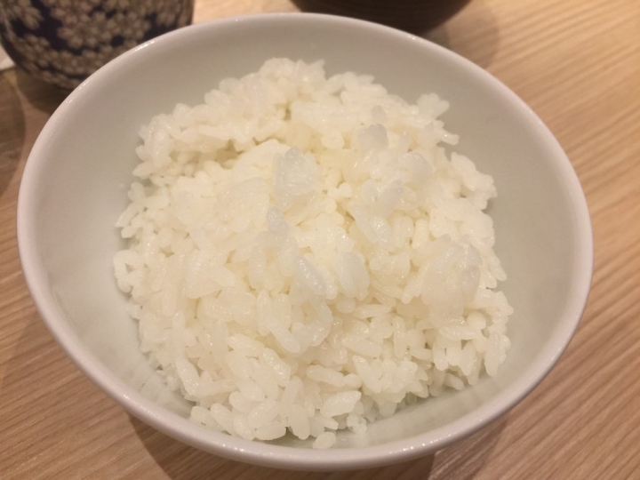 【食記】板橋大遠百。伊勢路-勝勢日式豬排~極黑黑豚里肌豬排好嫩好好吃喔