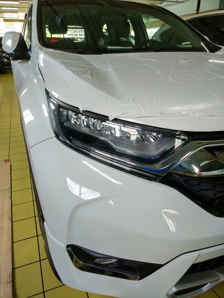 CRV5前後選配保桿跟車身的色差