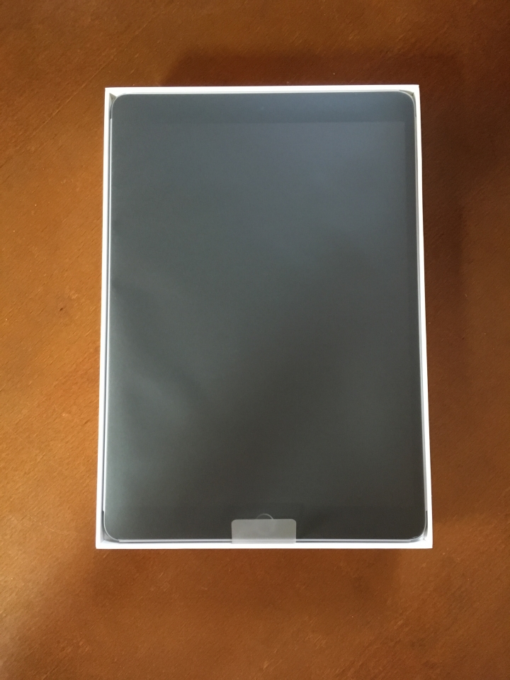 iPad Pro 10.5 超簡易開箱