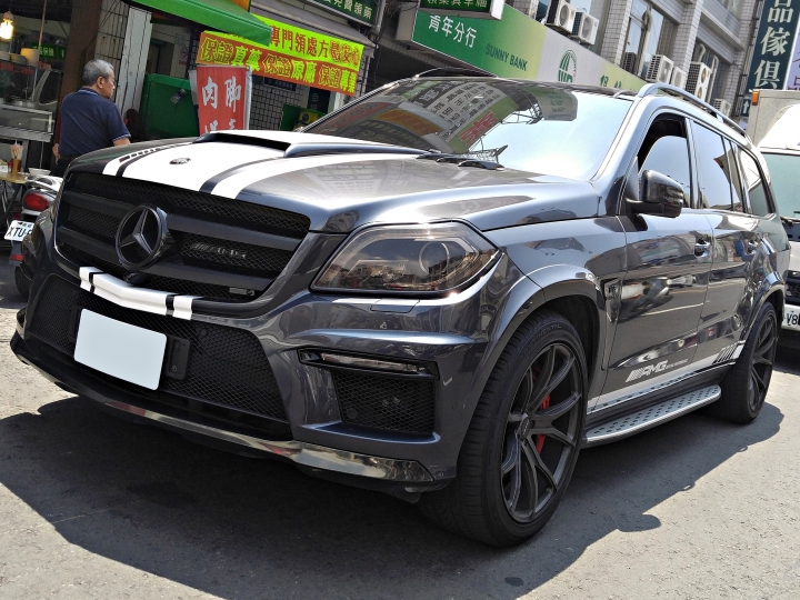 有這等猛獸??...GL63 AMG