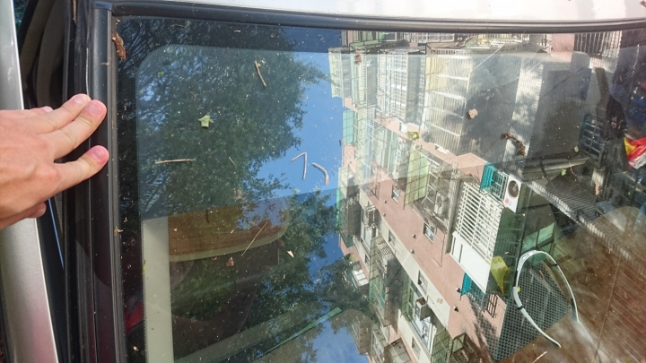 颱風天停車要小心