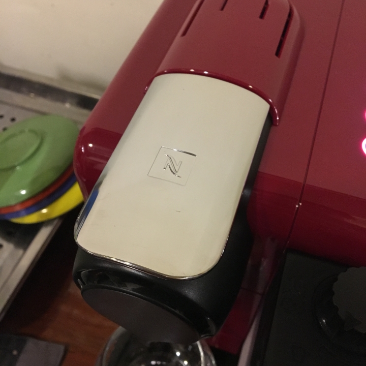 [開箱] Nespresso Lattissima Touch
