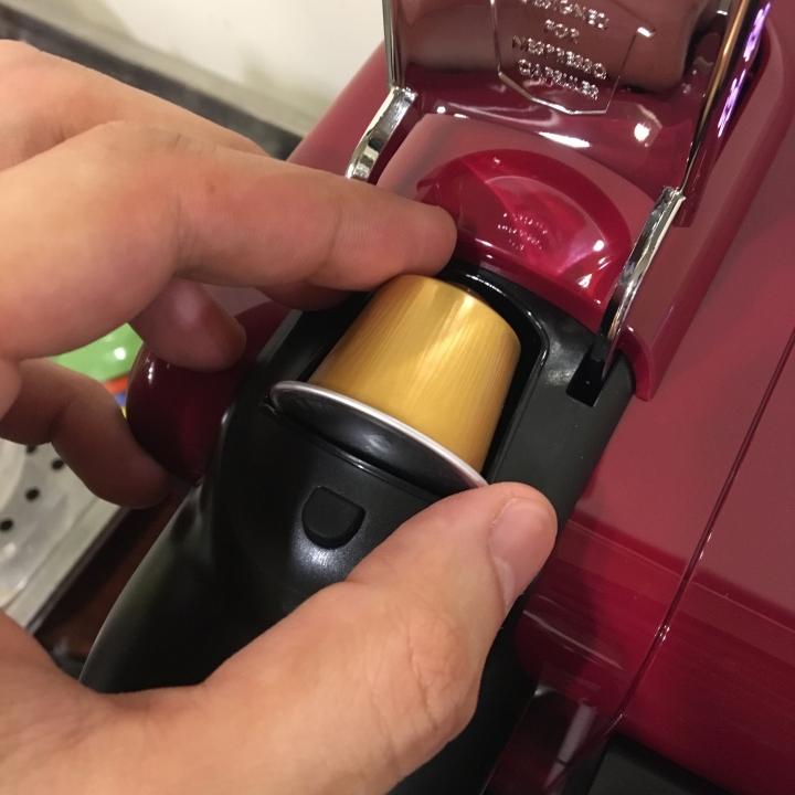 [開箱] Nespresso Lattissima Touch