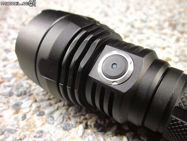 S3 PRO HI 小黑龍 ~ 充電遠射戰術筒