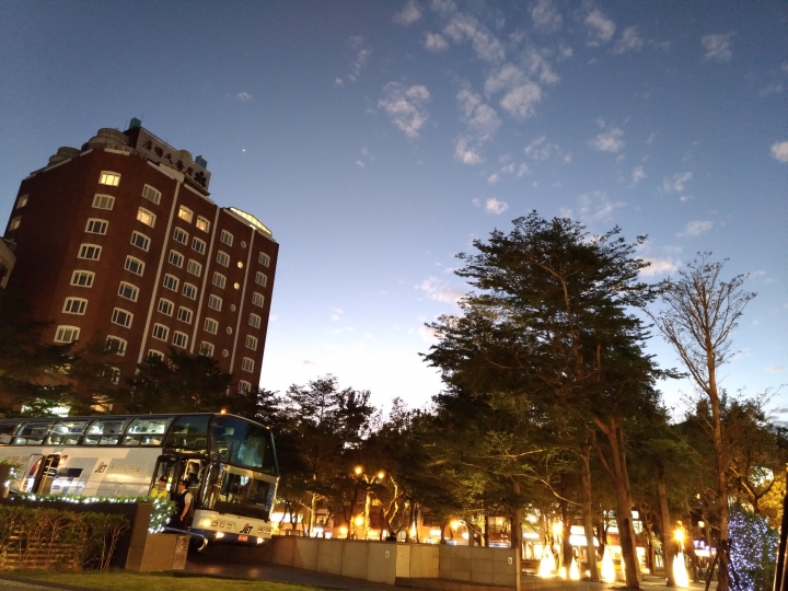 ZenFone 3  分享一些旅行隨拍的照片~