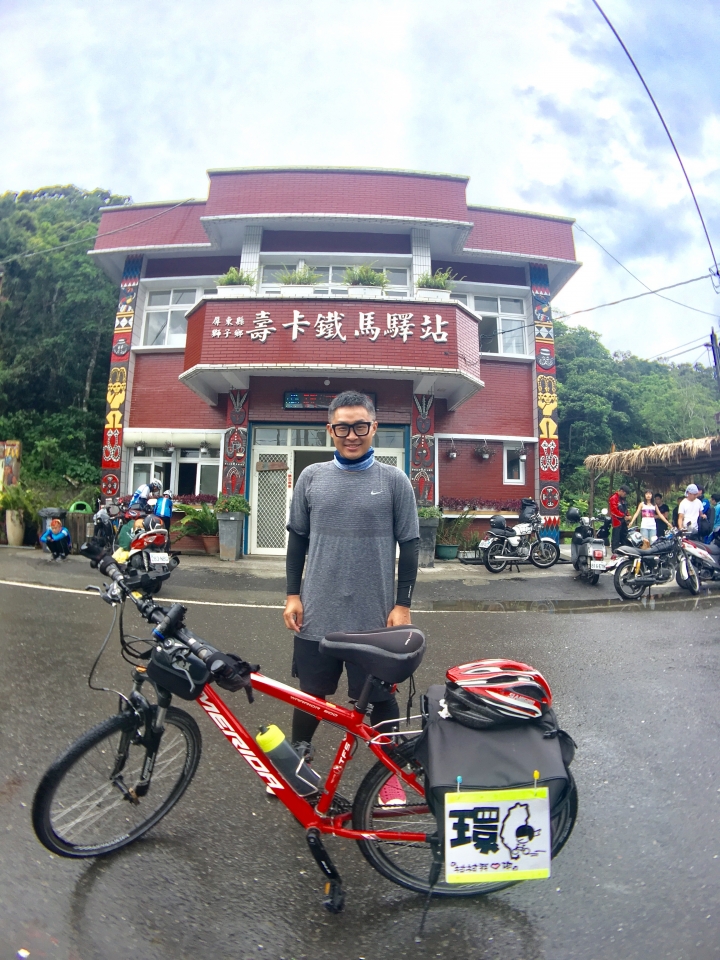 一人兩輪，我的單車環島夢