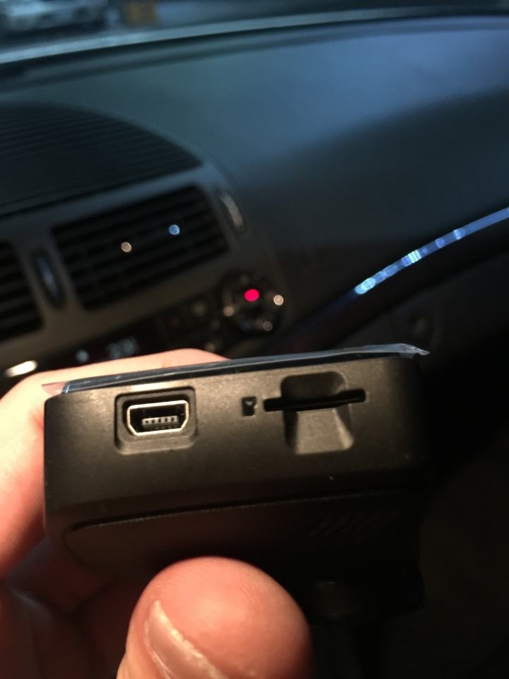Mio C330電源接頭Mini-B問題請益,有辦法補救嗎？