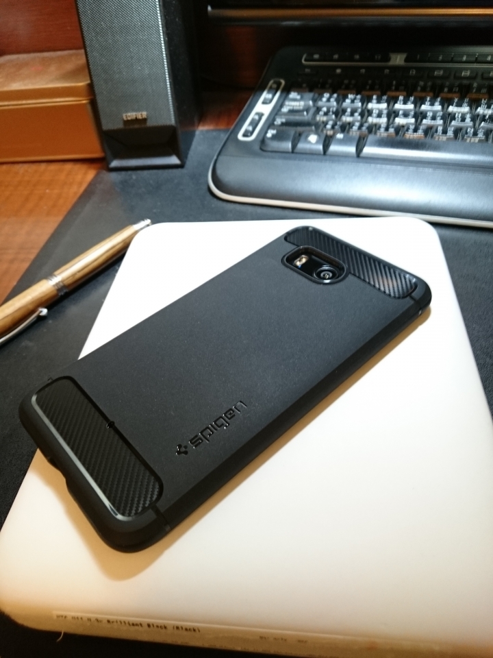 用了一周的 U11-黑 假開箱