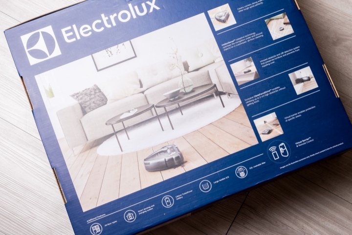 會走路的伊萊克斯完美管家～Electrolux Motion Sen se 掃地機器人台灣開箱首發！