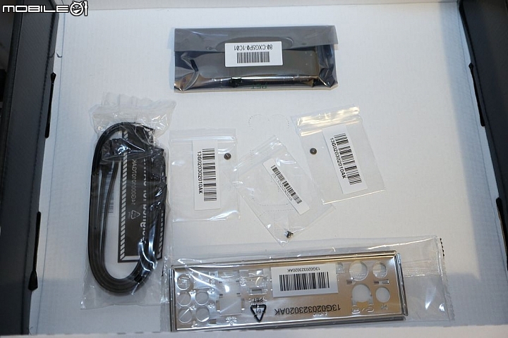 [開箱] ASR 華擎殺手鐧X370 Killer最便宜X370五年保