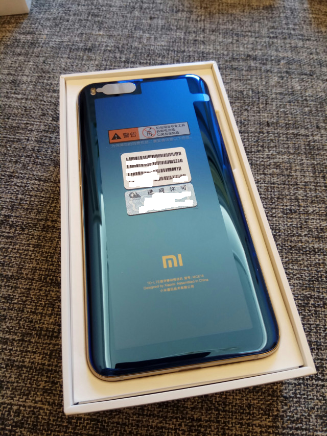 小米6 藍色 開箱.....
