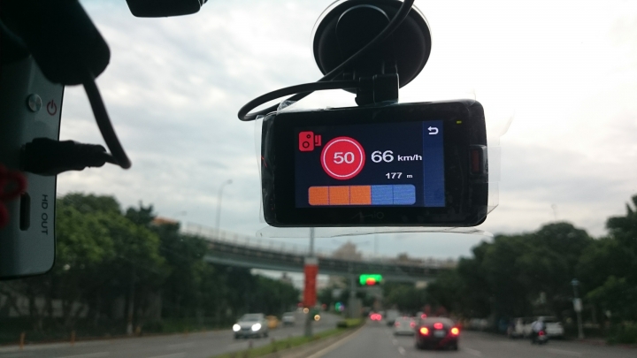 [試用心得] Mio MiVue 792 新款旗艦行車記錄器