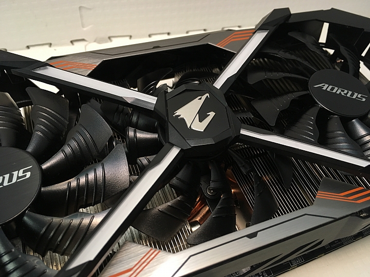 Gigabyte 技嘉 AORUS GeForce® GTX 1080 Ti Xtreme Edition 11G 開箱&簡單測試