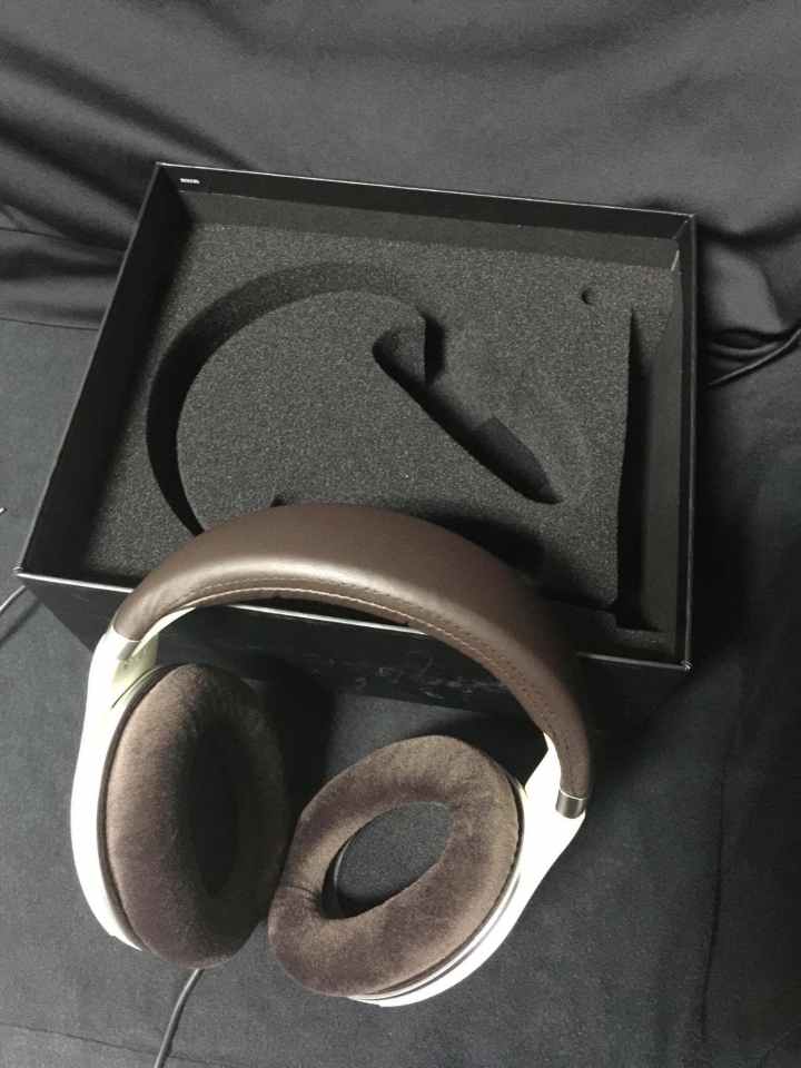 Sennheiser HD599開箱