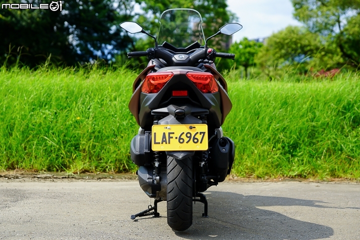 正面對決！YAMAHA XMAX vs SYM CRUiSYM 2017 上半年同價位黃牌羊大PK