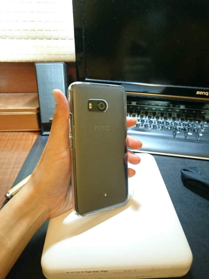 用了一周的 U11-黑 假開箱