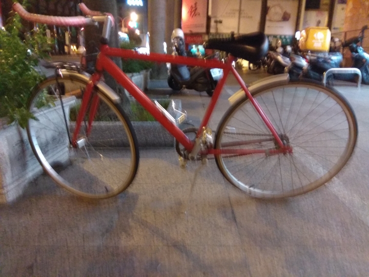 好奇為何台南國中生到處都是騎ˋ這種腳踏車?