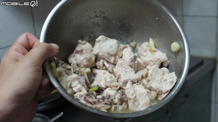 (8/20 炸土雞腿.第三頁) 山寨館長三杯雞.雞胸