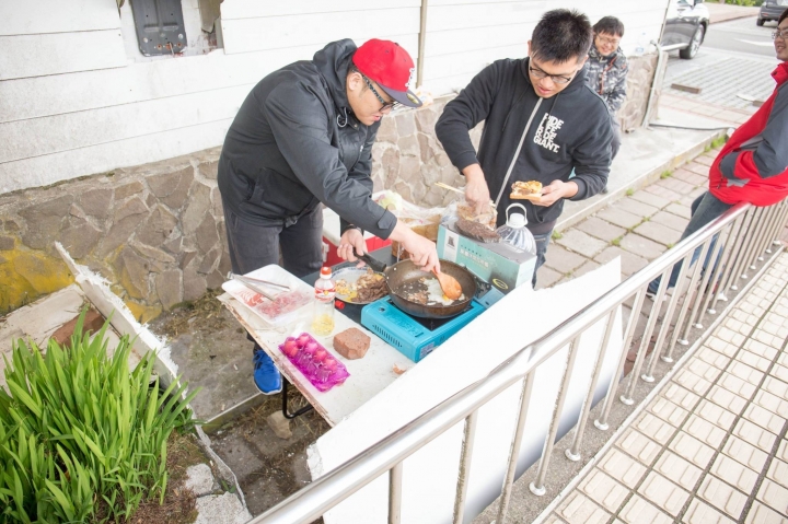 查埔郎千萬嘸通剩一支嘴-來去武嶺睡一晚