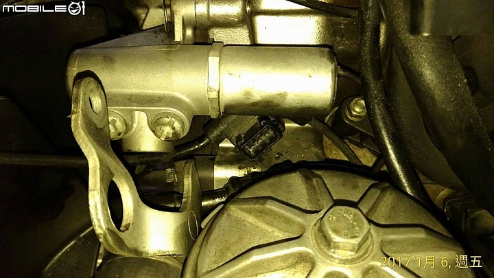 E34 DIY專輯21...凸輪軸感知器及曲軸位置感知器...難度等級2