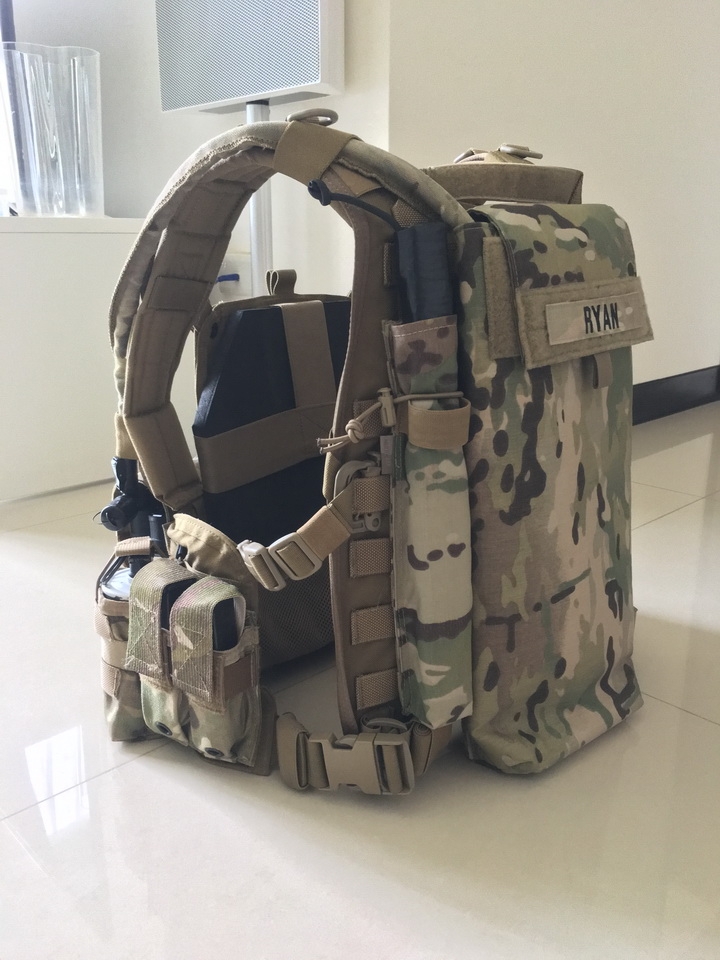 BHI Commando Recon Chest Harness 胸掛背心水袋掛載改造