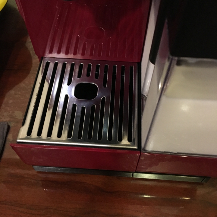 [開箱] Nespresso Lattissima Touch