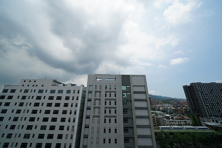 FE超廣角變焦鏡之王！Sony FE 12-24mm f/4 G