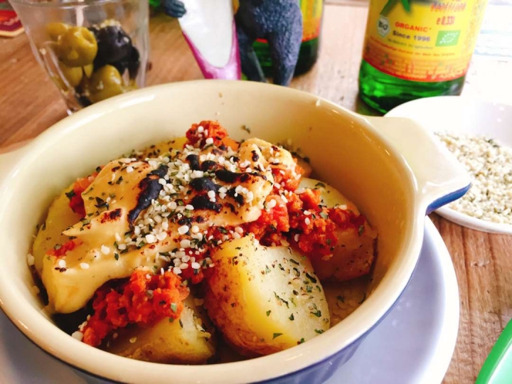 「火麻」料理專門店『HEMP CAFE TOKYO』