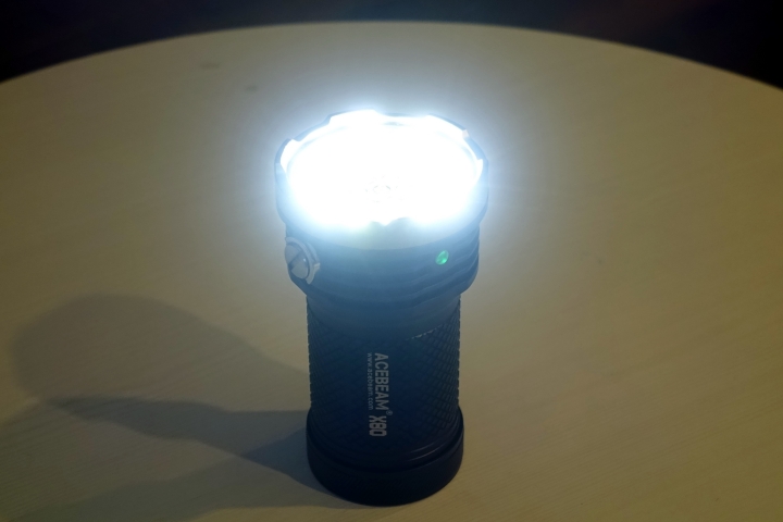 ACEBEAM X80 簡易開箱
