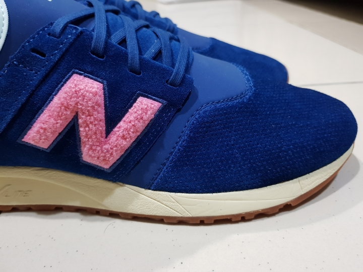 {開箱} NEW BALANCE 247 Titolo