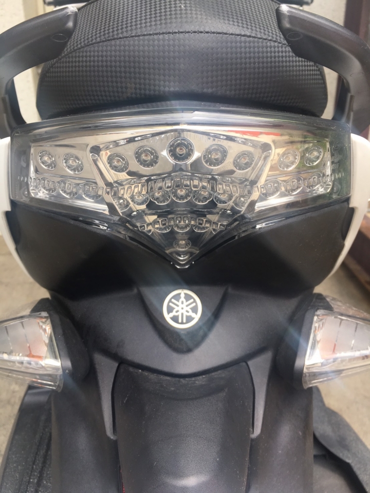 smax 尾燈問題