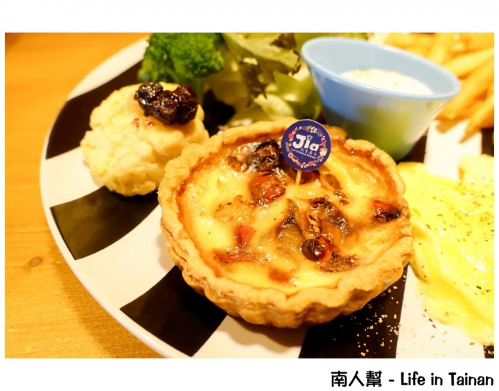 【台南中西區-美食】義大利麵|焗烤|創意料理|來Jia早午餐|鐵鍋甜食 ~ Jia創意廚房