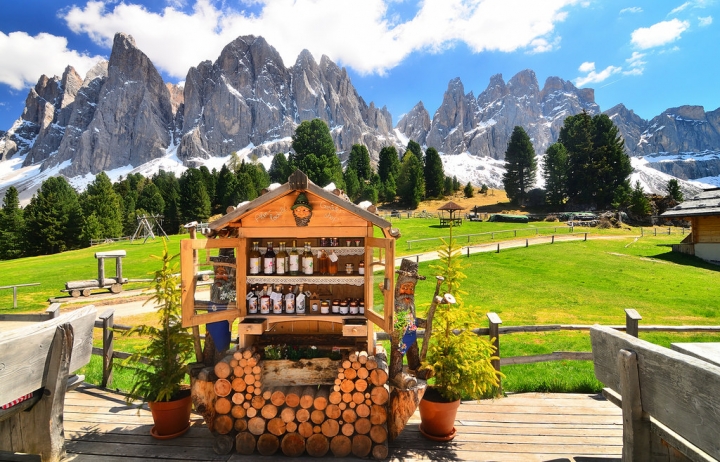 [義大利北部景點] 世界遺產(Dolomite) ♣道羅麥特山♣ 歐洲最美的壯麗山景(val de funes）