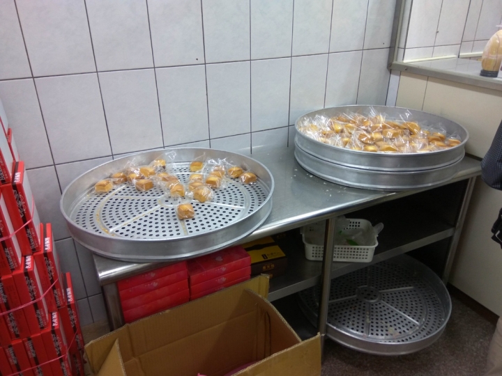 [中秋月餅/訂婚禮餅/台灣百大伴手禮]彰化市玉華珍名產麻糬食記~並列三大彰化必買麻糬之一~皮Q內餡多~後火車站附近