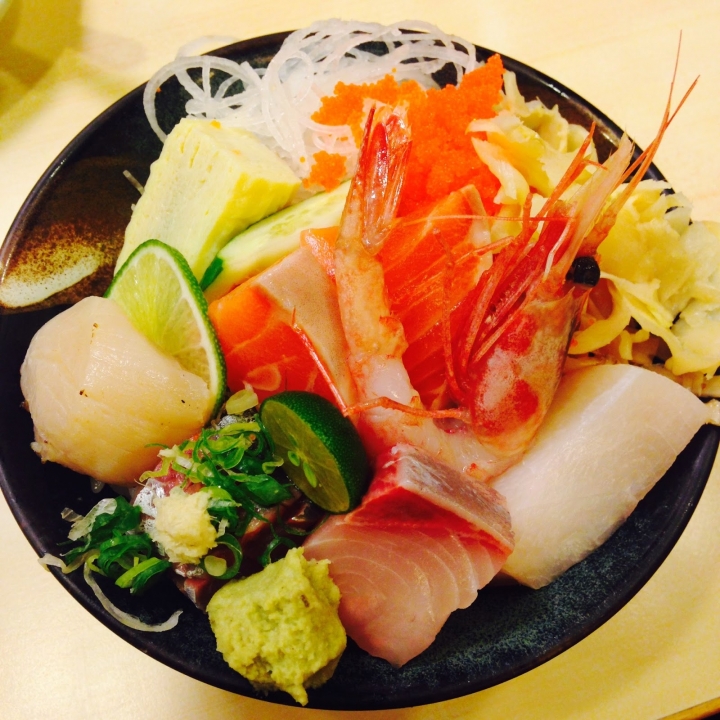 小六食堂- 中山區/松江/行天宮預約排隊美食-生魚片丼飯CP值爆表。無法擋的平價高水準美食