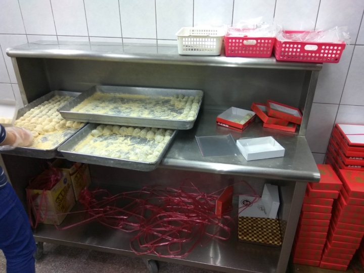 [中秋月餅/訂婚禮餅/台灣百大伴手禮]彰化市玉華珍名產麻糬食記~並列三大彰化必買麻糬之一~皮Q內餡多~後火車站附近