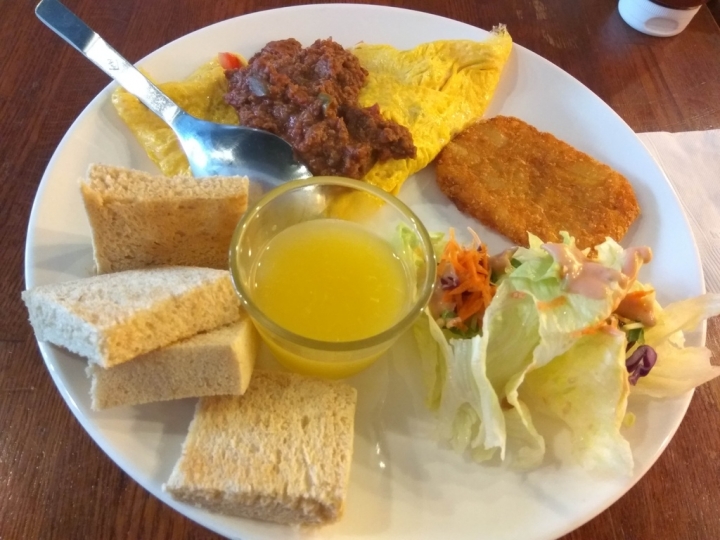 [漢堡/義大利麵/牛排]苗栗頭份尚順附近Square's格子美式餐廳早午餐食記~ 美式漢堡跟早午餐都不錯吃喔~~