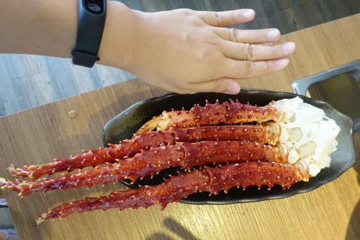 【食記】台北松山火鍋/民生社區。小當家海鮮鍋物~頂級龍蝦/黃金蟹/帝王蟹腳