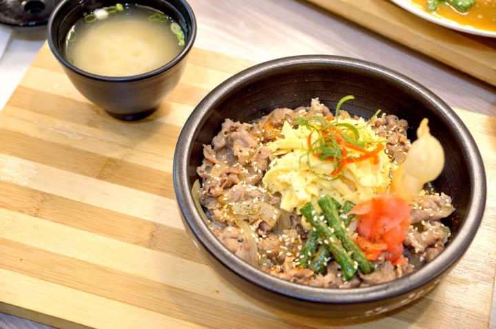 [台南][北區] 喜屋 日式咖哩．定食．丼飯