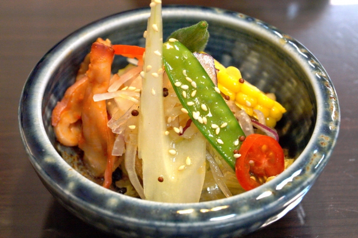 [台南][東區] 東洋まぐろ日式定食。超低溫生魚片