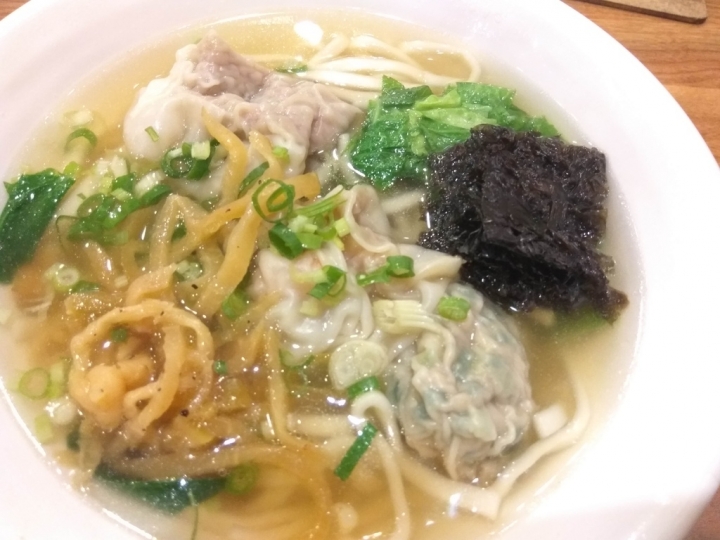 [溫州大餛飩]新竹縣竹北中正東路店香辣老虎麵食記~餛飩不錯吃~~