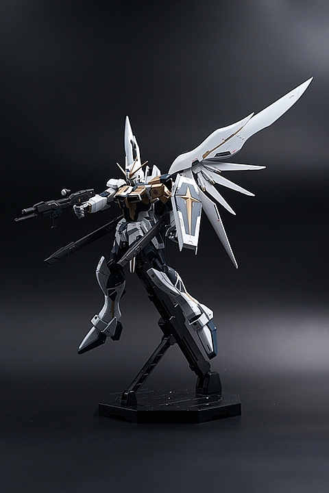 MG Impulse Gundam Blanche 小改造改色